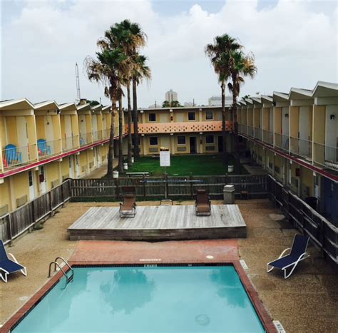 Hotel lucine - About Us. Media & Careers. Eat & Drink. The Den. The Fancy. Private Events. Happenings. Shop. Standard room with King bed at our Galveston, TX hotel located on the ground floor with courtyard and pool access.
